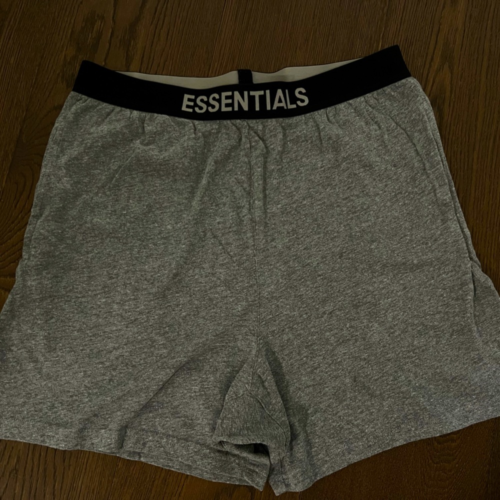 Essentials Mens Grey Shorts Medium Sweats